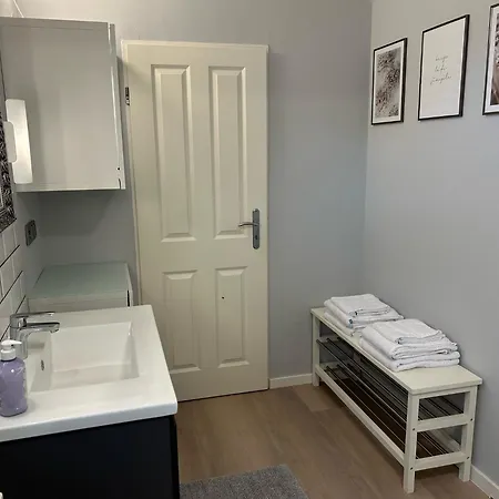 Loewenstein Apartmán *