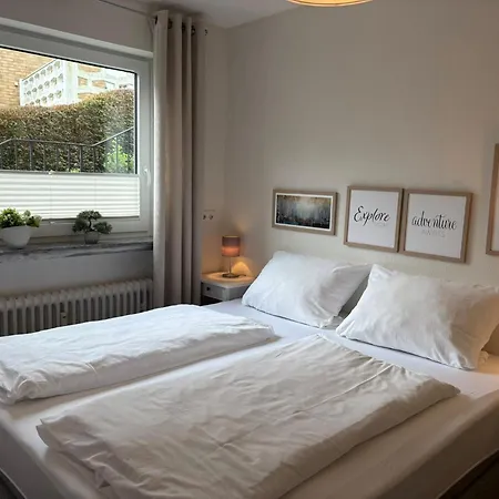 Loewenstein Apartment *